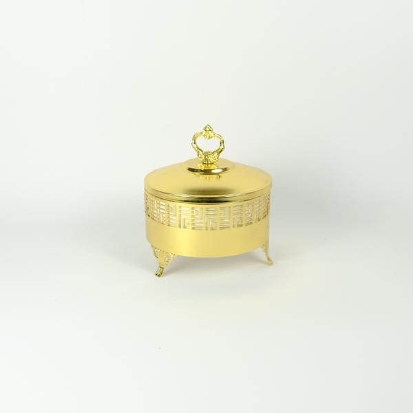 Classic porcelain serving Dish with leg stand - Image 3
